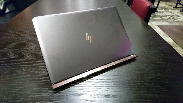 hp-spectre-7