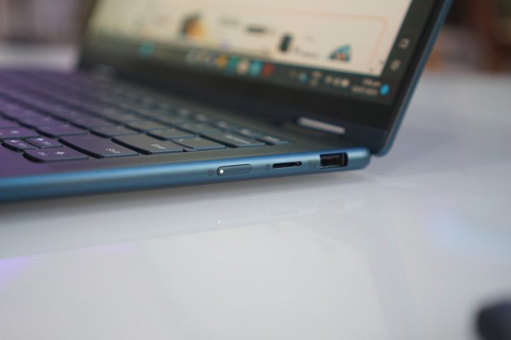 Lenovo Yoga 7 (45)