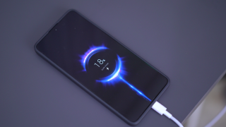 Poco X6 Pro Charging