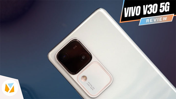 Vivo V30 Thumb