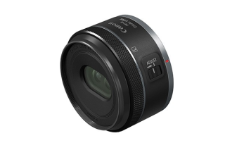 Canon RF-S7.8mm F4 STM DUAL lens