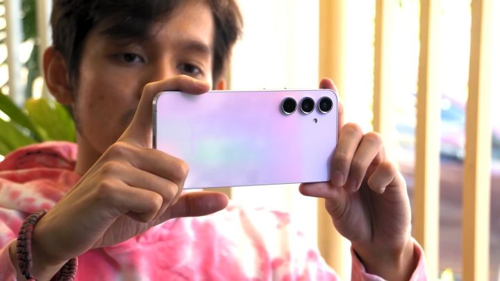 Poco F6 Vs Galaxy A55 Comparo (33)