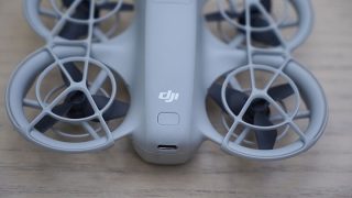 Dji Neo Usb