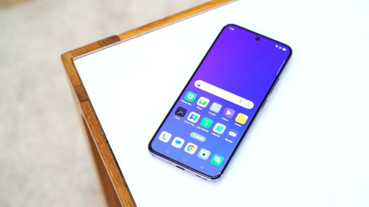 Oppo Reno12 Pro Vs Poco F6 Pro (8)