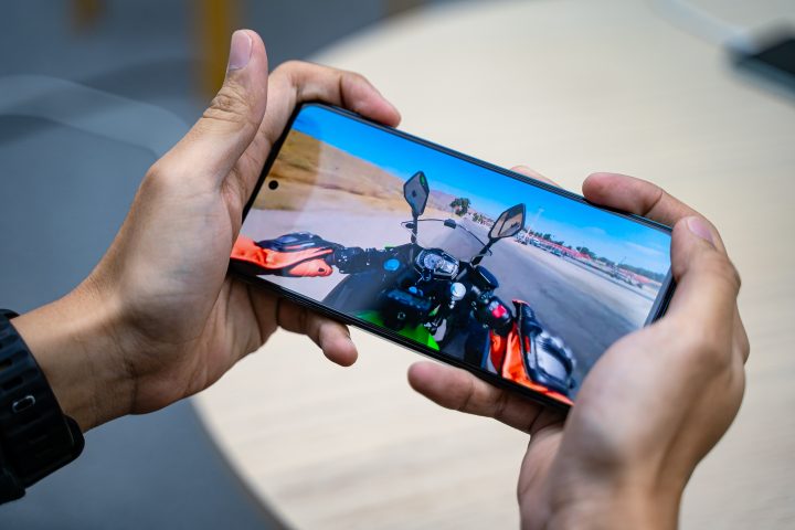 Oppo Reno12 F 11