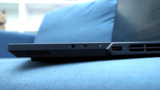 Lenovo Legion Pro 5i Gen 9 Review (19)