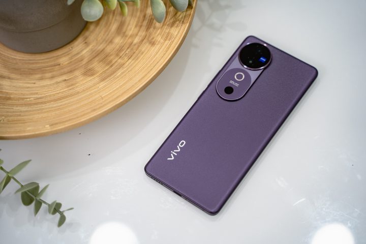 Обзор vivo V40 5G