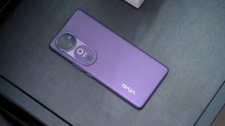 Vivo V40 Vs Oppo Reno12 Comparo (38)